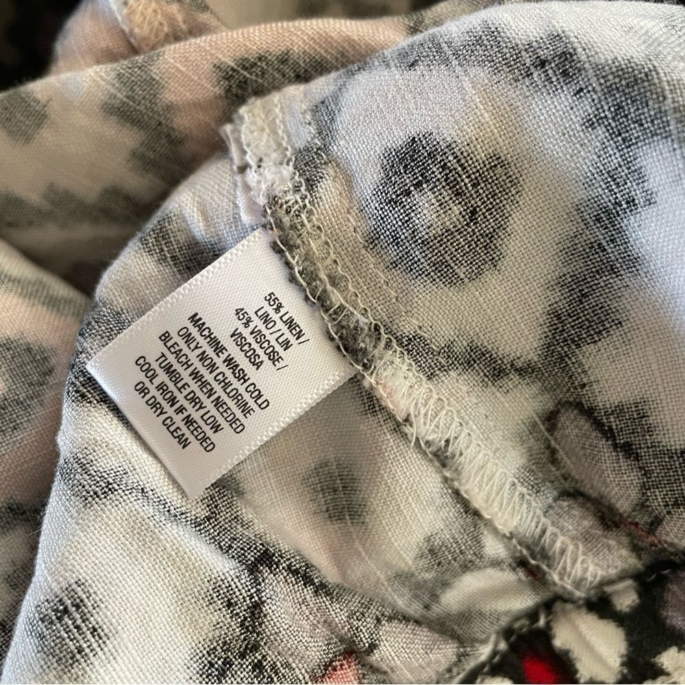 Ann Taylor LOFT Multicolor Boho Printed Linen Blend Pull On Shorts | 2 - Picture 4 of 4